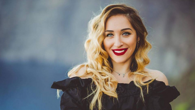 Божена Дар співачка