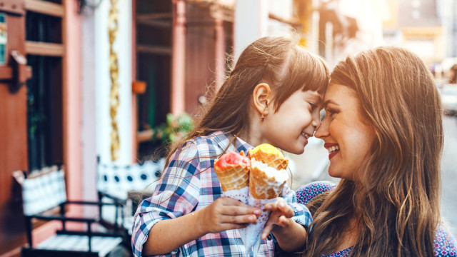 мама и дочка