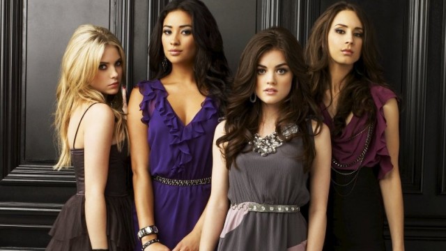 Постер до серіалу милі ошуканки