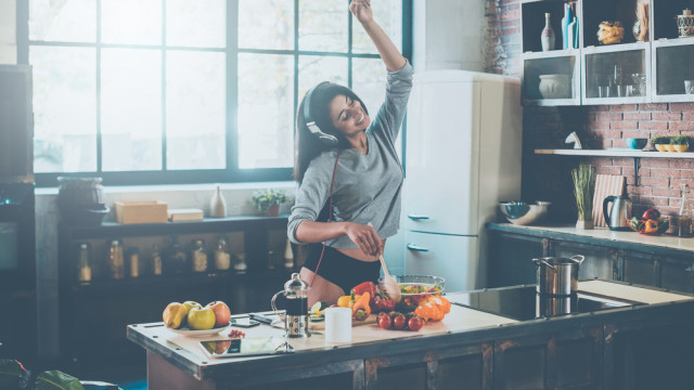 жінка овочі