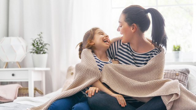 мама с дочкой