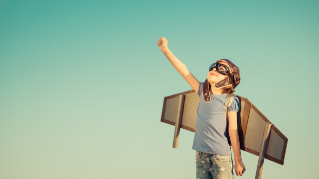 ребенок цель самолет