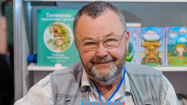 Інтерв'ю із дитячим письменником Олександром Есауловим