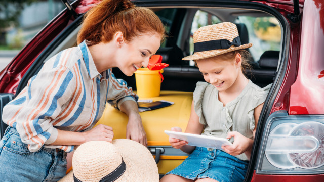 дорога девочка машина планшет