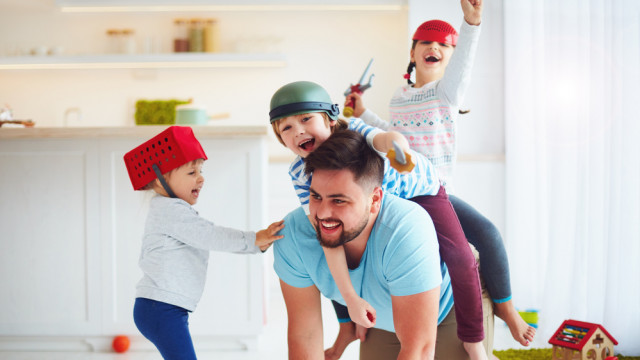 "Тато року":  почему осознанное отцовство - это   здорово