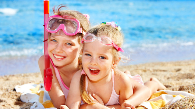 дети на пляже