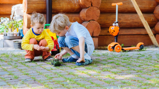 дети на даче