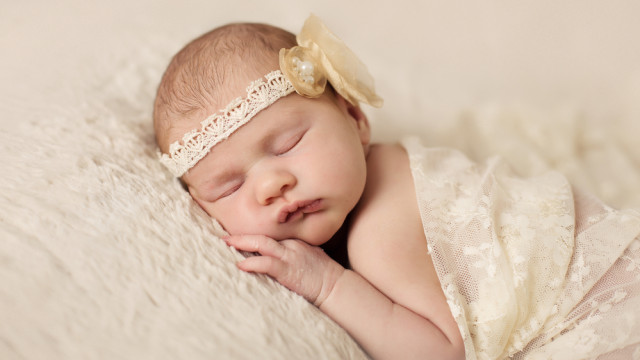 ребенок спит