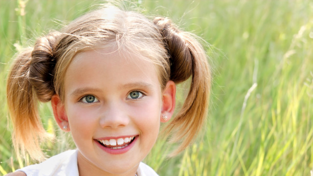девочка улыбкадевочка улыбка