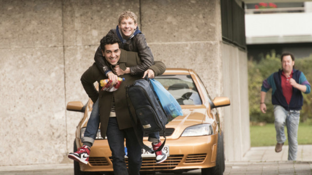 Зворушлива історія, європейський гумор і справжнє життя