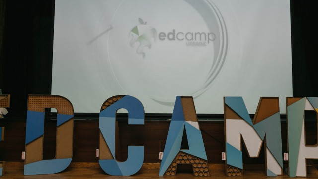 Вчимося разом: усі виступи спікерів EdCamp у загальному доступі