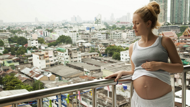 Мегазадача:  нормальная беременность и роды  в мегаполисе