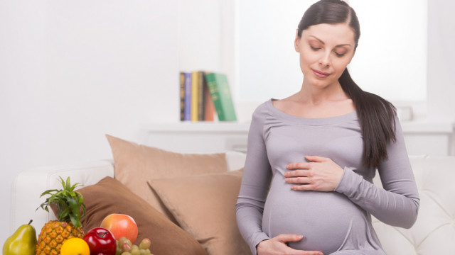 беременная и еда