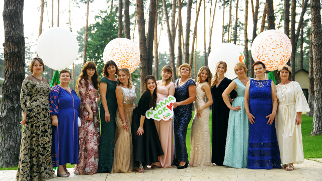 Премия "Мама року" от линии магазинов ЕVA завершилась масштабной конференцией "Мама може"