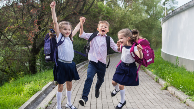 дети школьники 1 сентября