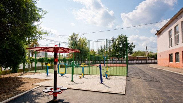 детская площадка