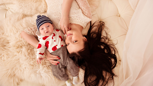 Мама с малышом