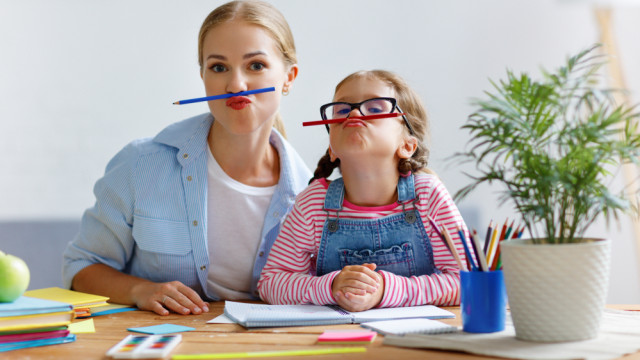 мама дочка уроки