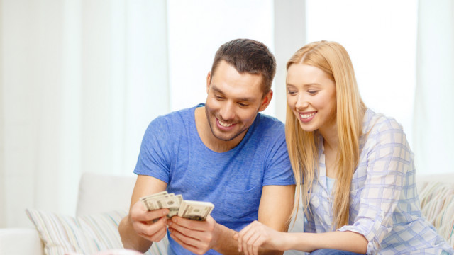 пара деньги