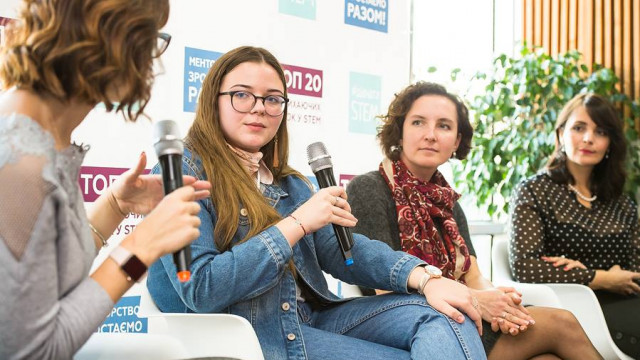 «Девушки STEM»: 20 успешных женщин станут менторами для 20 девушек в возрасте от 14 до 24 лет