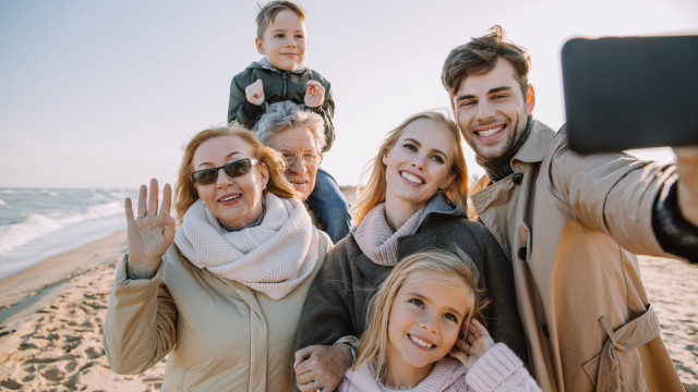 бабушки и дедушки