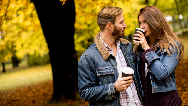осень пара свидание кофе