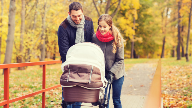 ПРАВИЛА ПРОГУЛЯНКИ З НОВОНАРОДЖЕНИМ У ХОЛОДНУ ПОРУ РОКУ