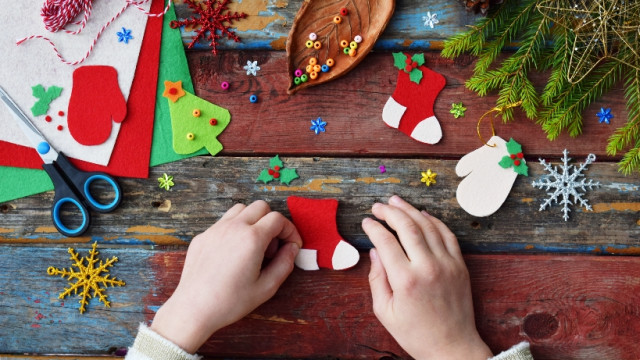 Как сделать стильную новогоднюю открытку