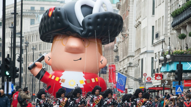 Такого еще не было: новогодний костюмированный парад пройдет и в Украине в этом году