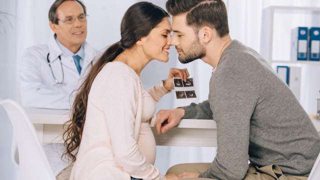 Присутствие обязательно:  почему муж нужен на родах?