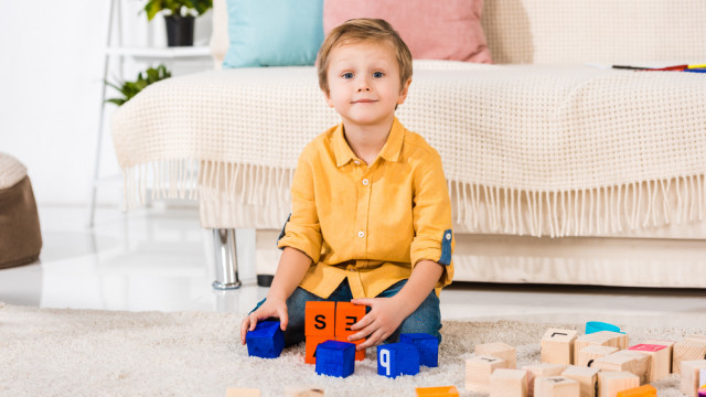 мальчик тоддлер