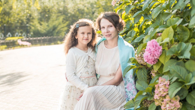 Анна Пригода с дочкой