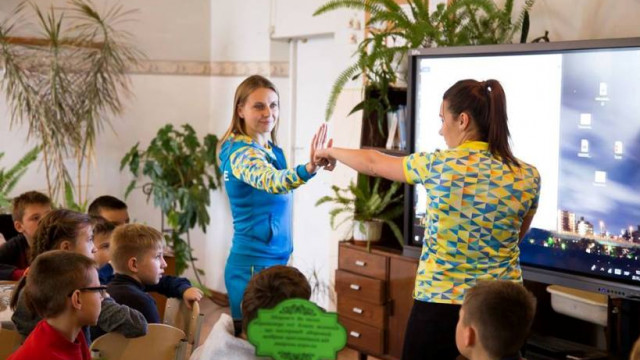 ПОНАД 200 СПОРТСМЕНІВ ЗАВІТАЛИ ДО ШКІЛ, ЩОБ ПОГОВОРИТИ З УЧНЯМИ ПРО ЗДОРОВИЙ СПОСІБ ЖИТТЯ