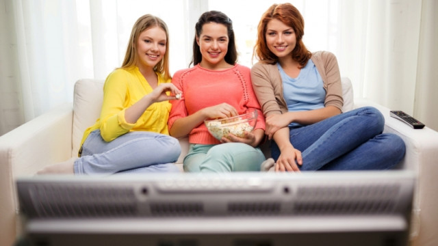 Самые яркие фильмы для женщин 2018 года