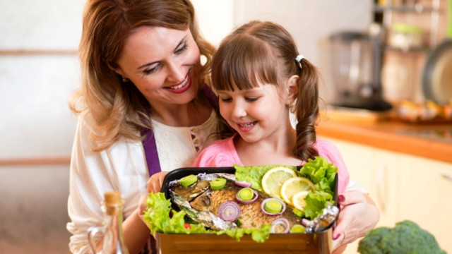 Рыбный день: полезные блюда для школьника