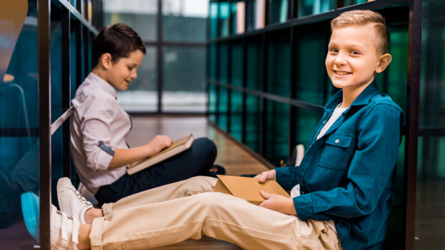 дети в библиотеке