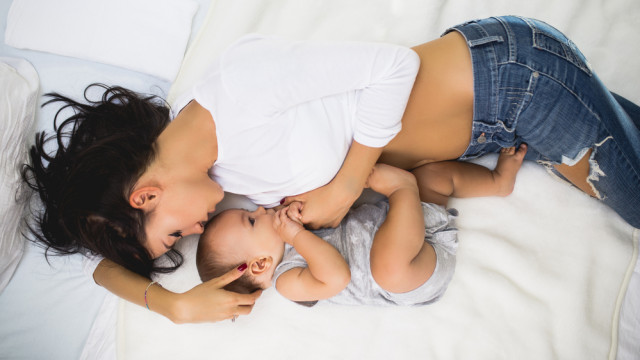 кормящая мать