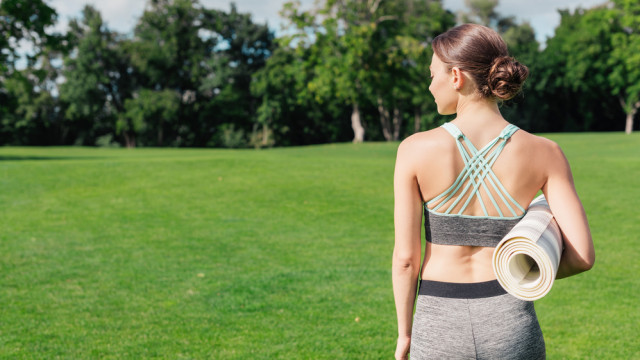 Без боли в спине: простые упражнения для здорового позвоночника