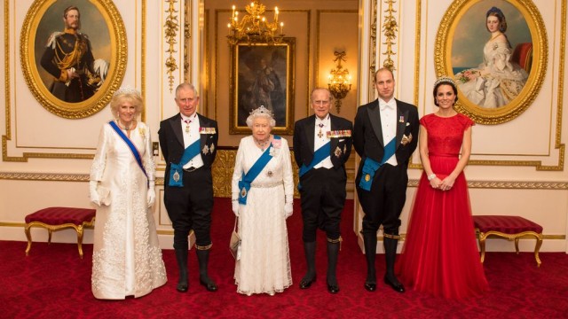 Королевская семья