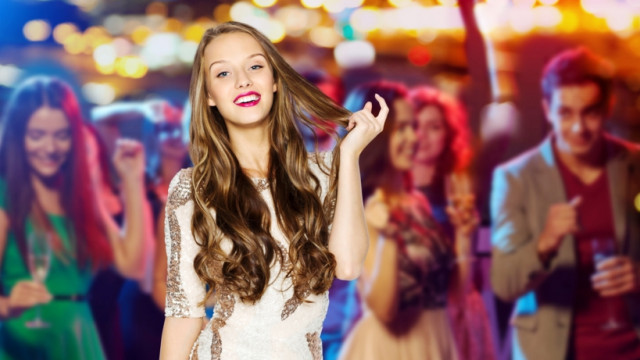 5 образов современной выпускницы : выбираем идеальный наряд