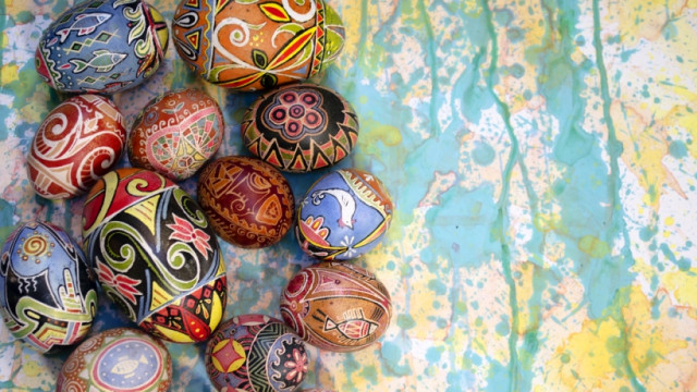 Волшебство пасхальных яиц: изучаем традиции