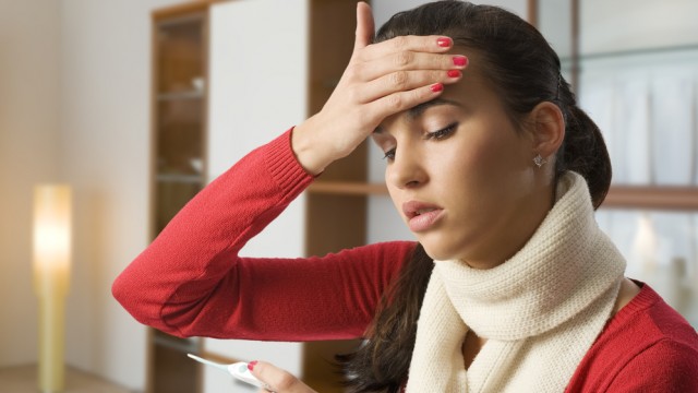 Женщина с температурой