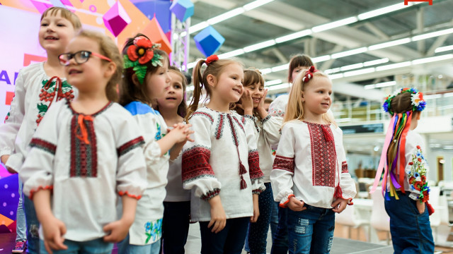 Семейные выходны: 2 эпизод Детского фестиваля талантов, иллюзион-постановка, шоу мыльных пузырей