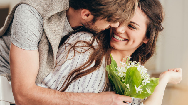 Як похвала допомагає зберегти міцні стосунки та цінувати одне одного?