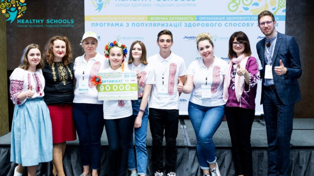 Healthy Schools: здоровые привычки школьников и средства  на закупку STEM-оборудования