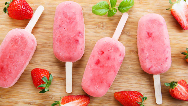 десерт из клубники