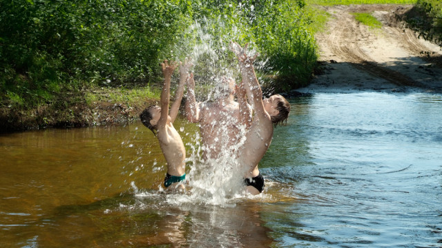 Правила поведения на воде для детей