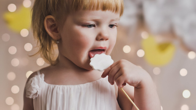 Цукор в дитячому харчуванні: чи варто його боятися та коли він потрібен?