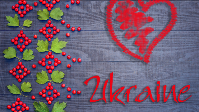 Спілкуйся серцем: зірки записали мотиваційний ролик на підтримку української мови