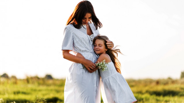 Стильные летние наряды для мамы и дочки